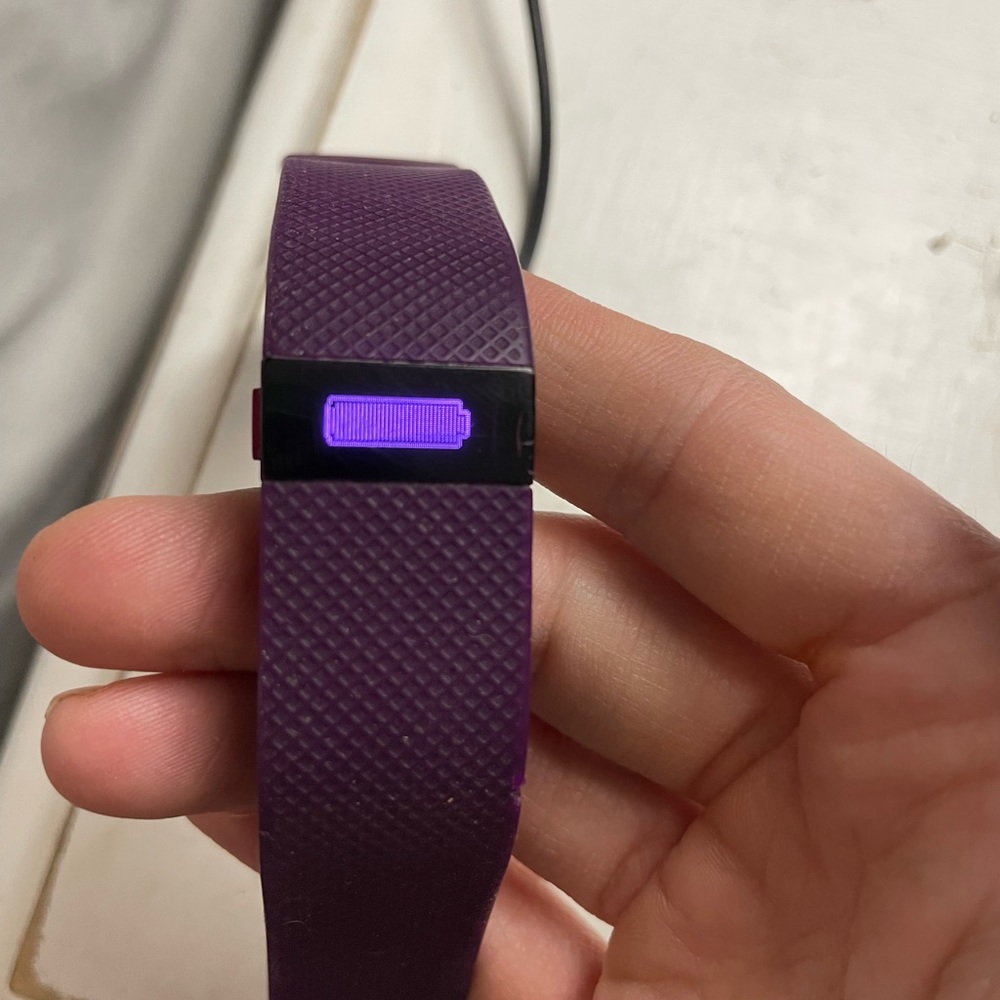 FitBit charge HR - Picture 3 of 3